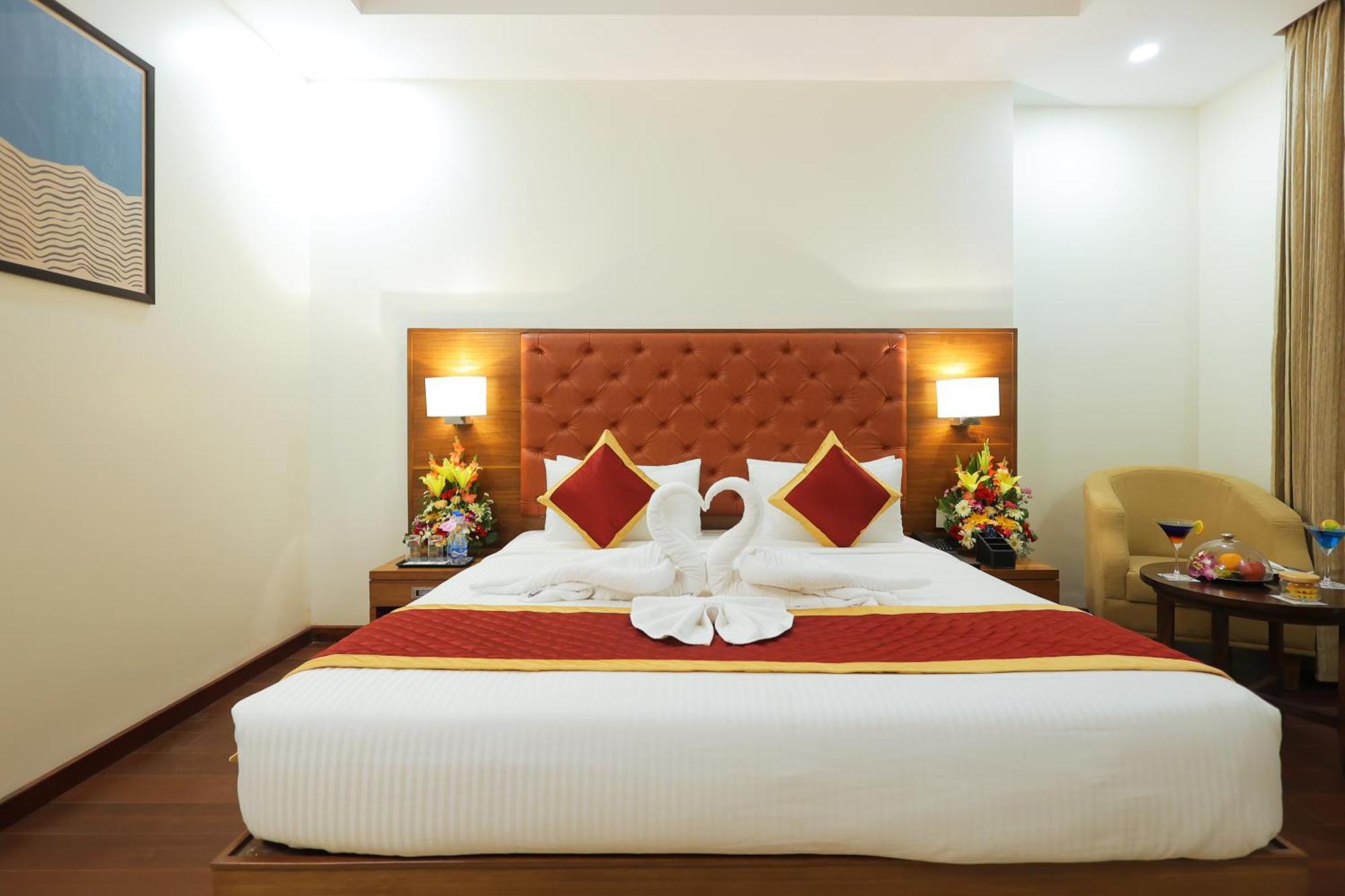 Icon Grand Hotel By Bhagini Bangalore Extérieur photo