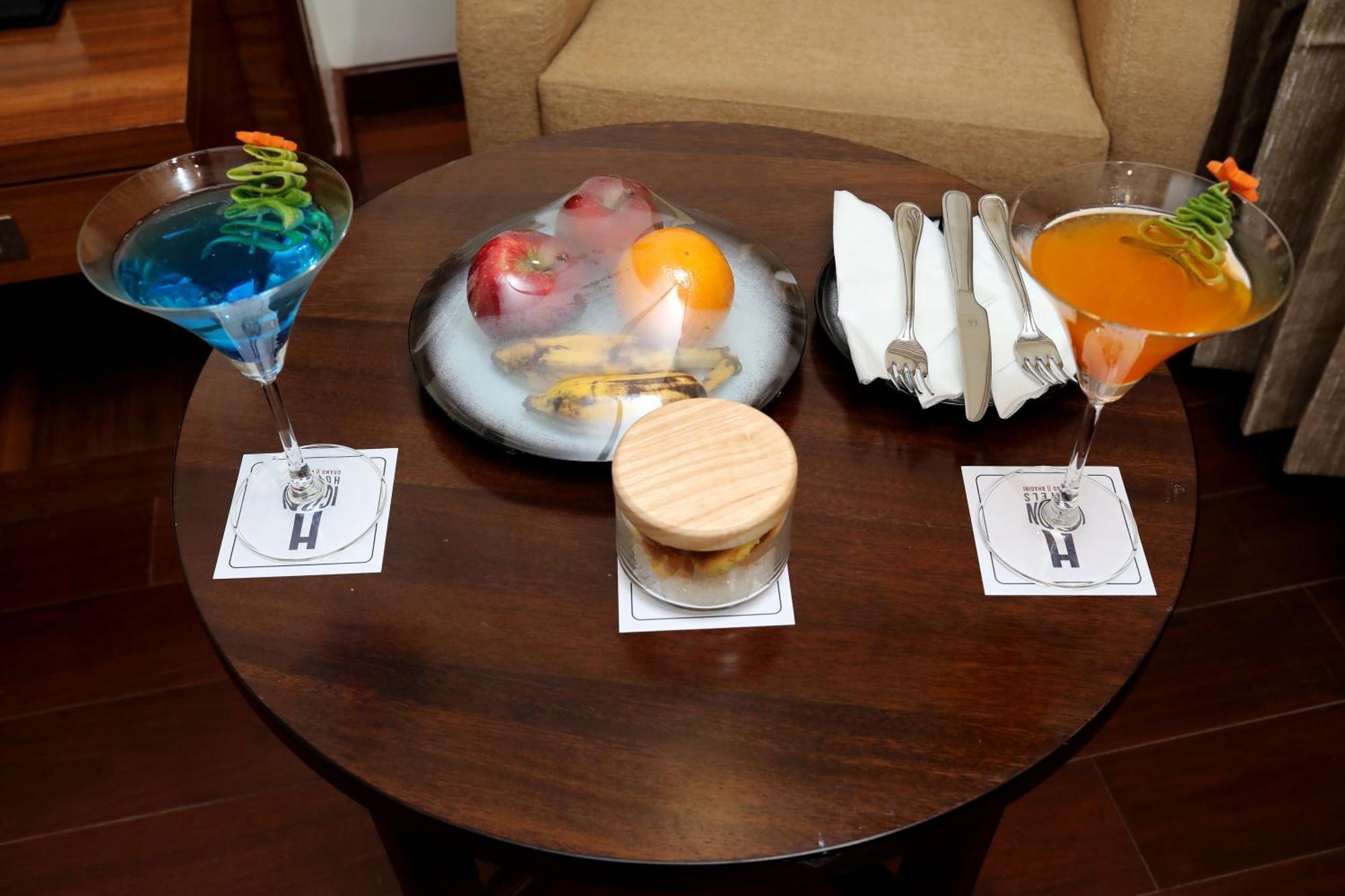 Icon Grand Hotel By Bhagini Bangalore Extérieur photo